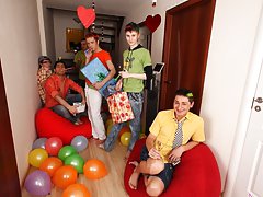 group gay sex videos